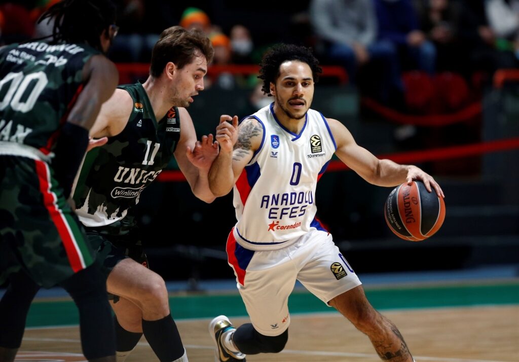 Uniks savladao Efes i upisao 11. pobedu u Evroligi!