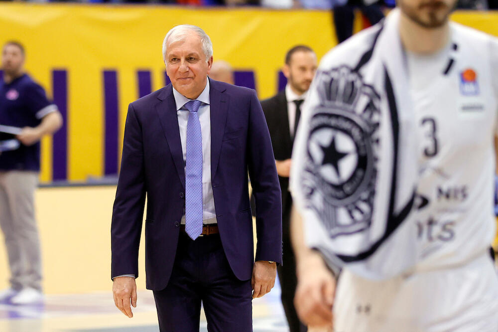 OBRADOVIĆ: Čestitam kolegi Jovanoviću koji sa mladim momcima radi sjajan posao!