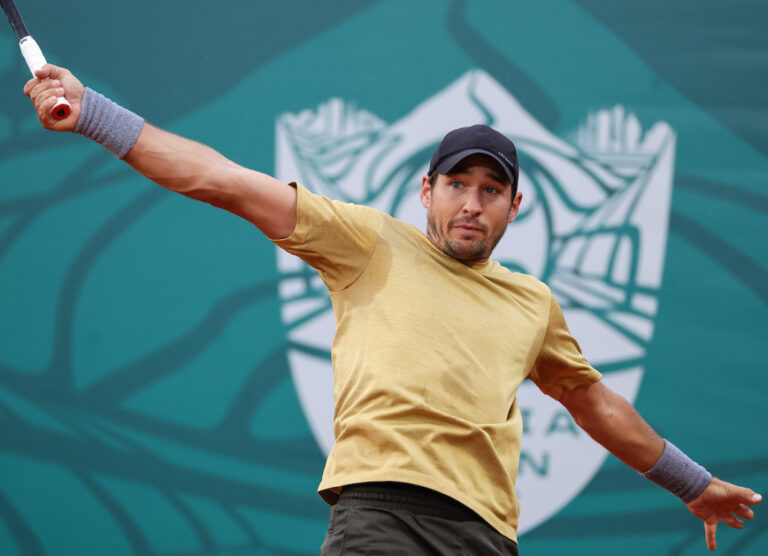 Lajović nastavio tamo gde je stao: Srbin srušio Fisa i plasirao se u polufinale Barselone! Lajović