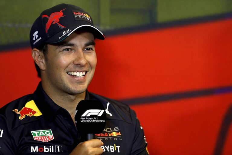 Peres najbrži na prvom treningu u Azerbejdžanu!