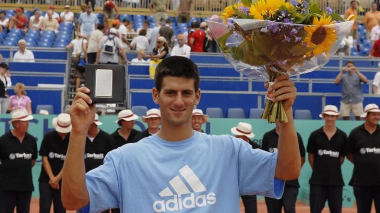 Na današnji dan pre 16 godina Novak je podigao prvi ATP trofej u karijeri!