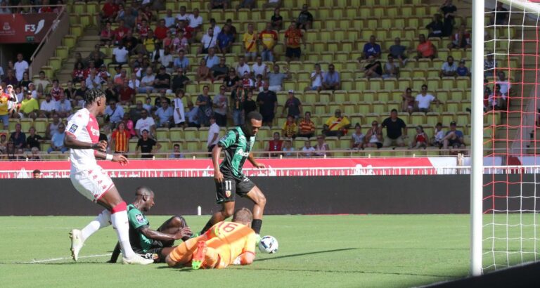 LIGA 1: Lens deklasirao Monako!