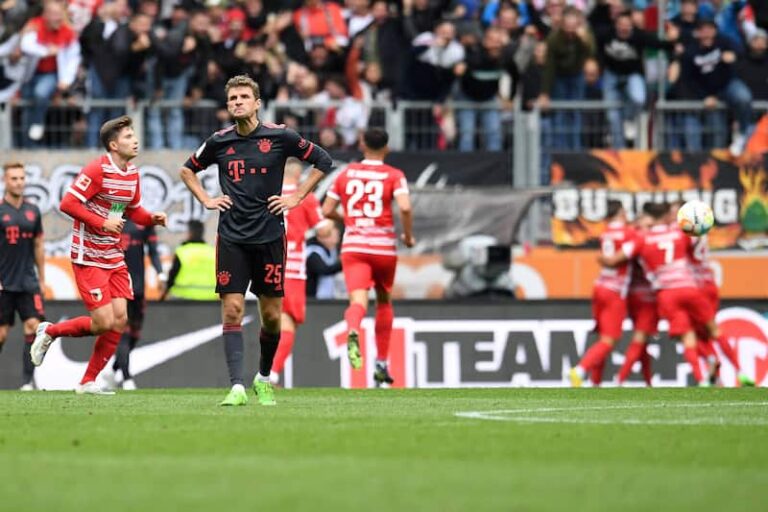 Bajern se “okliznuo” protiv Augzburga, Anjntraht slavio u Štutgartu!