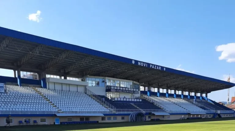 KAZNA OSTAJE NA SNAZI: Novi Pazar dočekuje Zvezdu pred praznim tribinama!