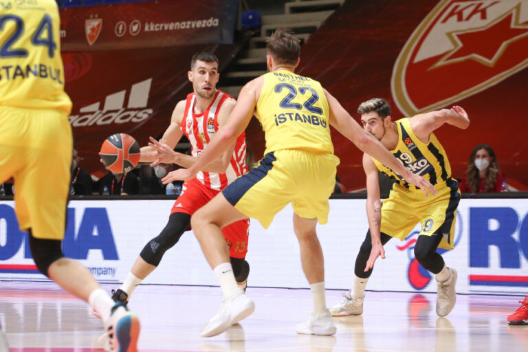Promenjen termin utakmice između Crvene zvezde i Fenerbahčea!