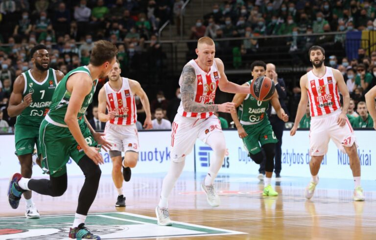 Bivši košarkaš Crvene zvezde nije više član Budućnosti! eron vajt
