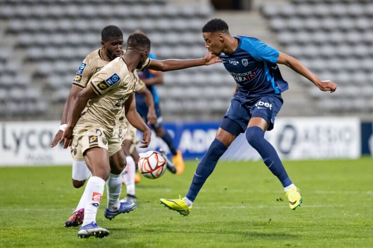 ZVEZDA IZABRALA NAPADAČA: Reprezentativac Gvineje stiže iz Pariza! (VIDEO) guilavogui-paris-zvezda