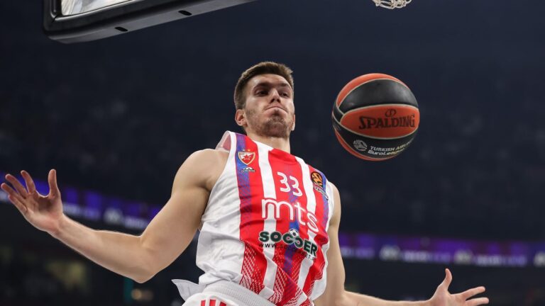 NBA: Loše vesti za Petruševa, šta ovo znači za crveno-bele?! petrusev zvezda