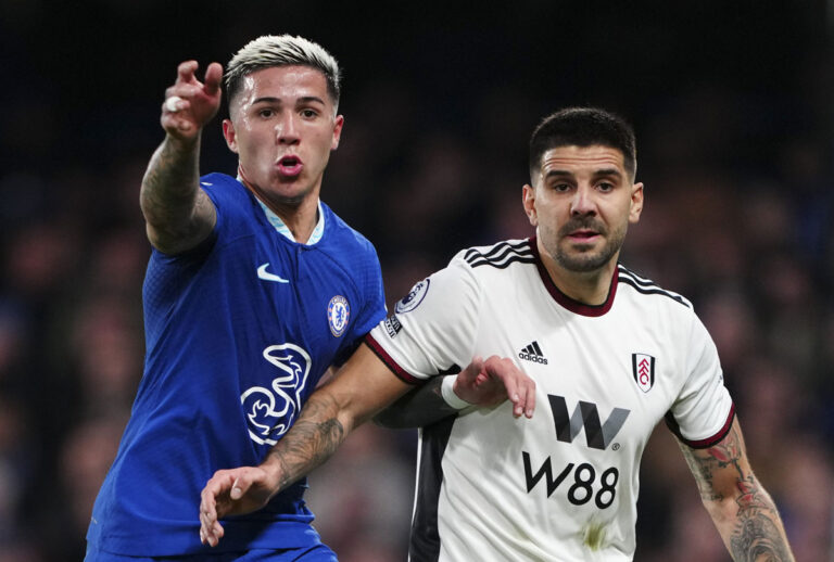 DŽABA SAV NOVAC: Fulam sa Aleksandrom Mitrovićem odoleo Čelsiju! (VIDEO) chelsea-fulham