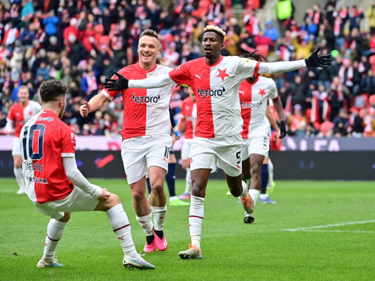 Napadač Crvene zvezde sa dva gola doneo pobedu Slaviji protiv ekipe sa kojom je Partizan igrao u grupi LK! olayinka-zvezda-slavia-prag-slovacko