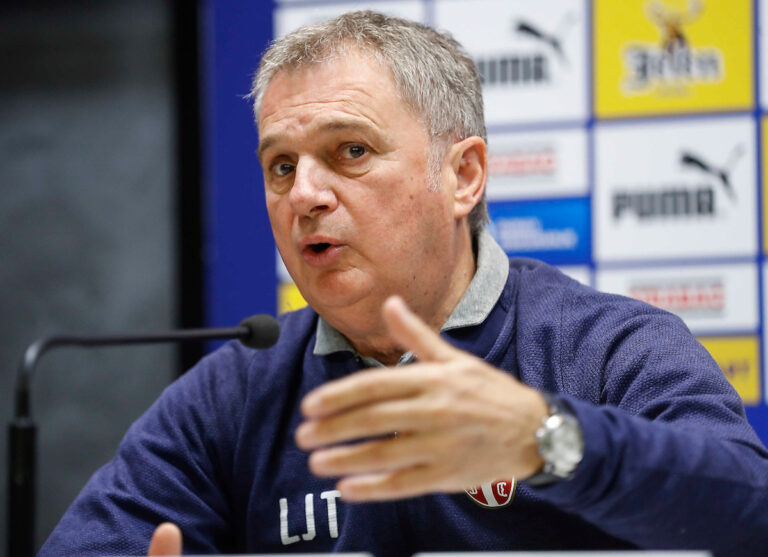 Trenerska organizacija Fudbalskog saveza Srbije podržala Dragana Džajića. Vidić predao kandidaturu! tumbakovic