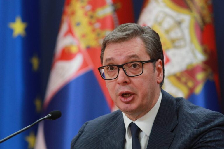 Predsednik Vučić reagovao na izjavu Obradovića i otkrio koliko Partizan i Zvezda duguju za porez! Vučić