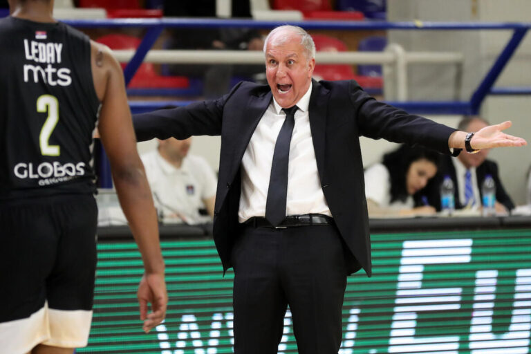 OBRADOVIĆ UŠAO U RASPRAVU: Hajde vi mi recite, šta mislite, da li je to tako lako? obradovic-fmp-partizan