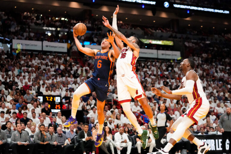 NBA: Batler vodio Majami do trijumfa, Jović osetio čari plej-ofa!