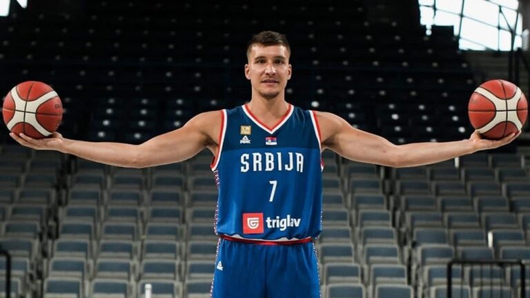 Bogdanović predstavio novi dres reprezentacije Srbije! (FOTO)