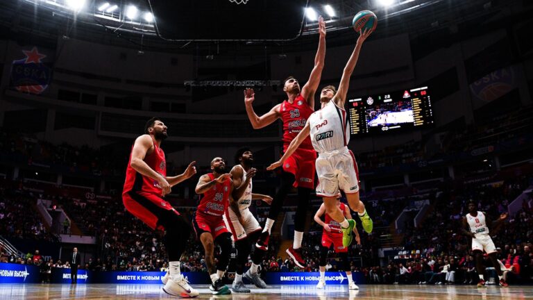 PRVI PUT U ISTORIJI: Košarkaši CSKA ostali bez finala VTB lige! cska-lokomotiva