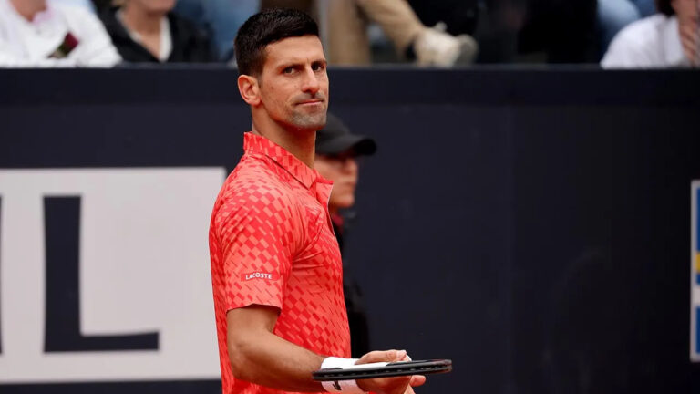 SRAMAN TEKST: Postoji li smešniji način da izgubite vreme od slušanja Đokovića kako cvili na konferenciji? djokovic