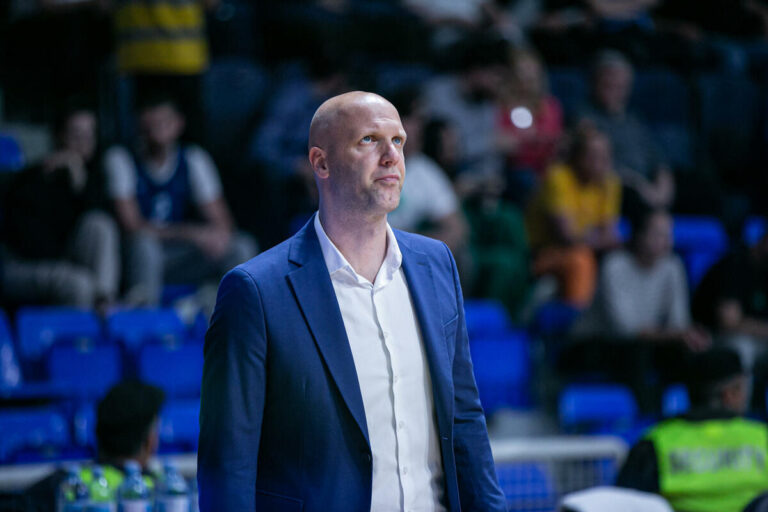 TRENER BUDUĆNOSTI: “Možemo da pariramo Zvezdi”