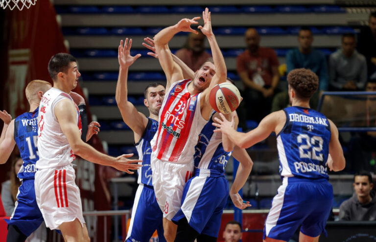 Crvena zvezda saopštila termin prvog meča protiv Budućnosti, evo kada se karte puštaju u prodaju! Crvena zvezda - Budućnost