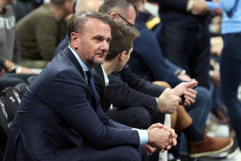 MIJAILOVIĆ: Mi dobro znamo ko smo! Znamo da nismo isti! Džaba vam, izlizale su vam se stare fore! mijailovic