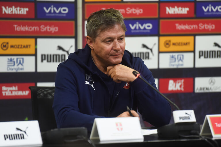 NEVOLJE ZA PIKSIJA: Selektor otkrio sa kojim se problemima suočava, još dvojica napadača otpala sa spiska! Dragan Stojković Piksi