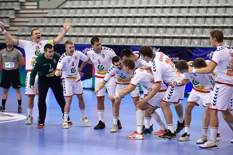 Mlada reprezentacija Srbije u polufinalu Svetskog prvenstva! rukomet-srbija