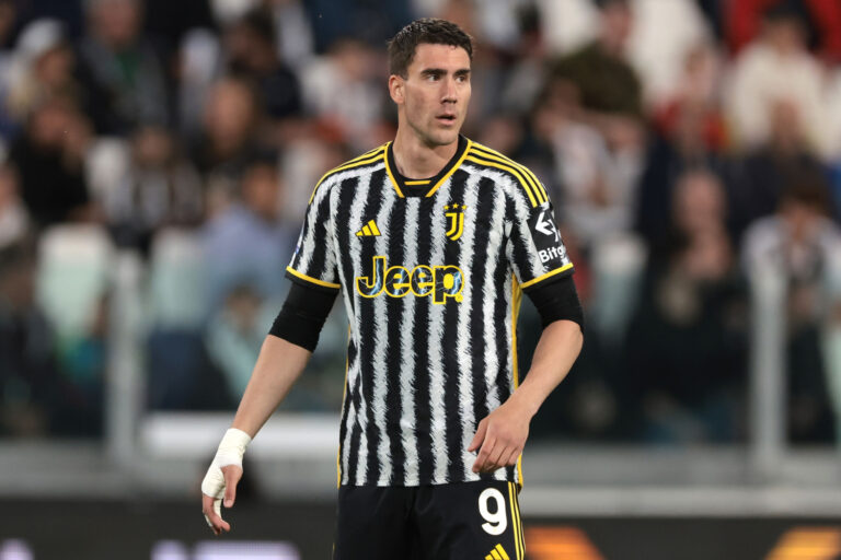 Dušan Vlahović