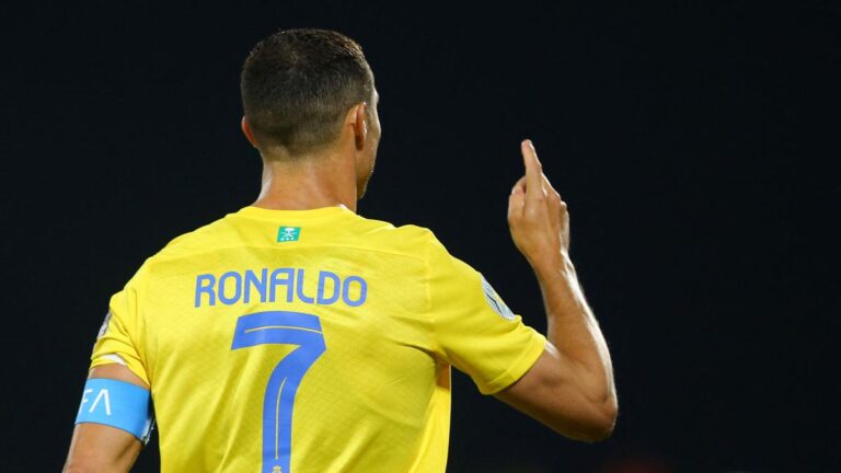 TROFEJ JE NA DOHVAT RUKE: Ronaldo odveo Al Nasr u veliko finale! (VIDEO)