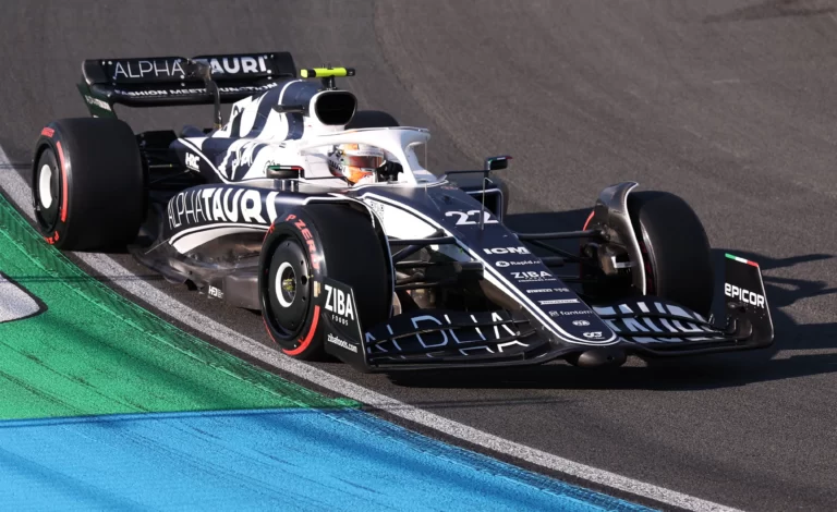 NEVEROVATNO: Jedna ekipa u F1 bi od naredne sezone mogla da nosi ime “Adidas”!