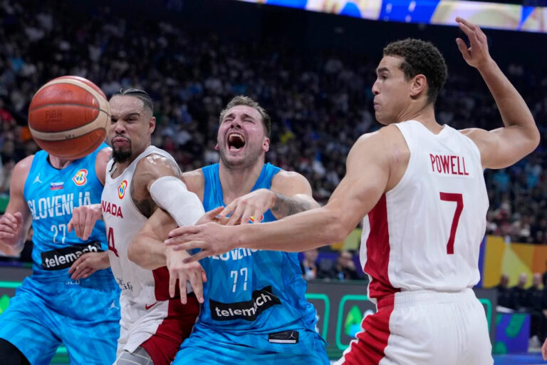 Kanada srušila Sloveniju za duel sa Srbijom u polufinalu Mundobasketa! canada-slovenia