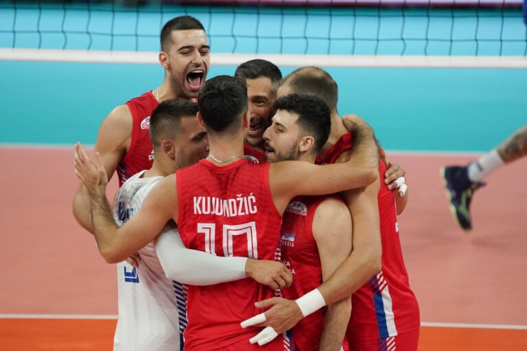 I ODBOJKAŠI IGRAJU U NEDELJU: Upotpuniće sportski dan u Srbiji! Odbojkaši Srbije