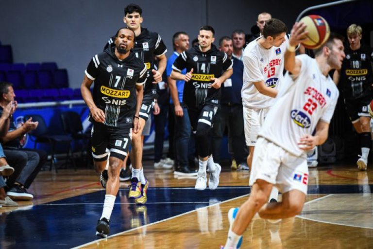 POLUVREME: Partizan gubi, SC Derbi je ozbiljan rival!