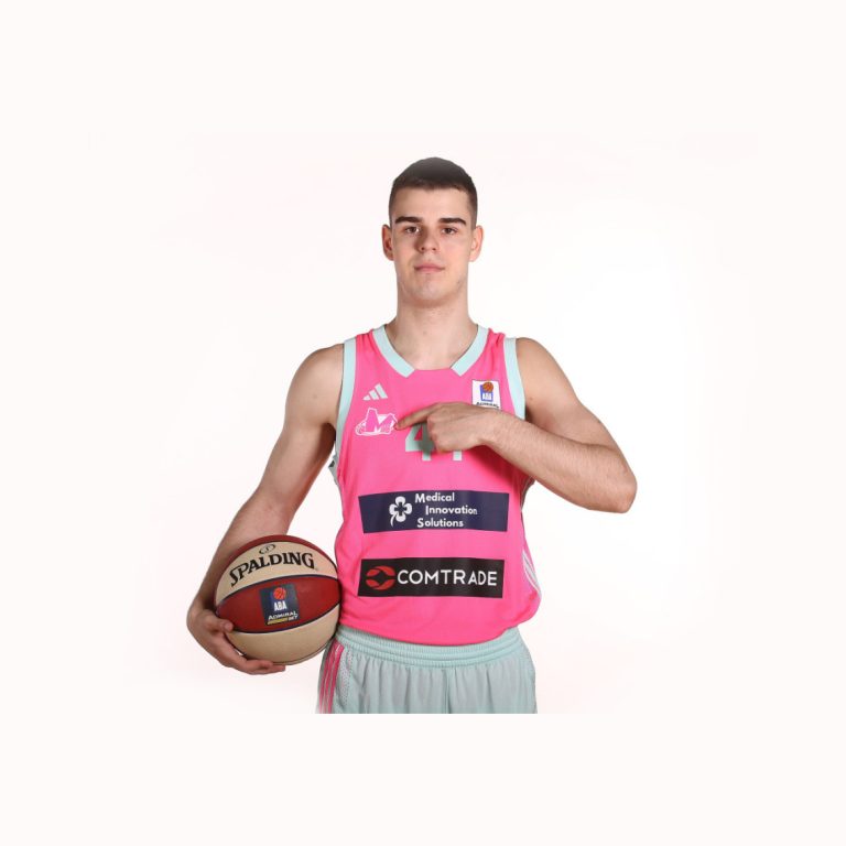 Mladi as ubacio 21 poen!