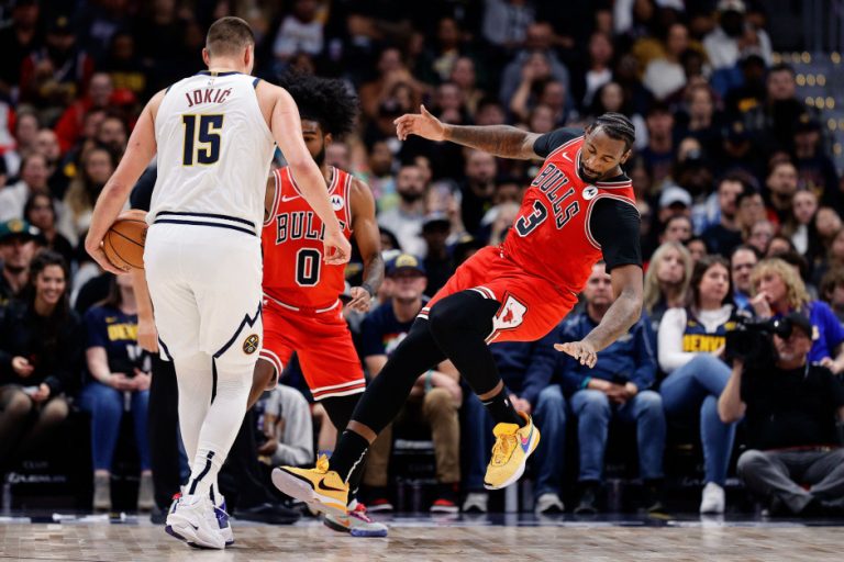 Denver savladao Čikago Bulse!