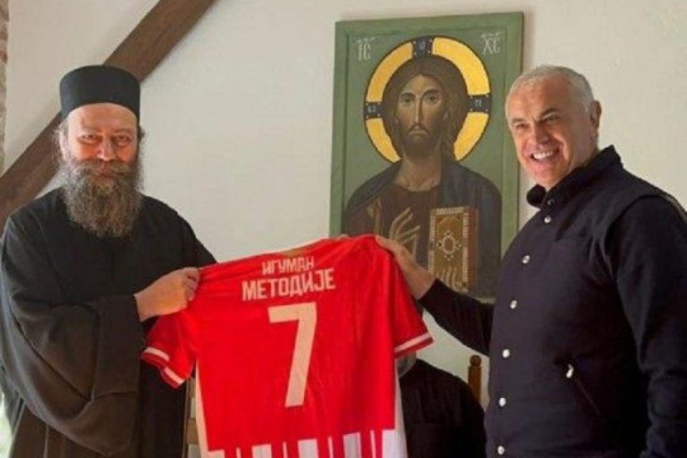 Delegacija FK Crvena zvezda posetila Hilandar!