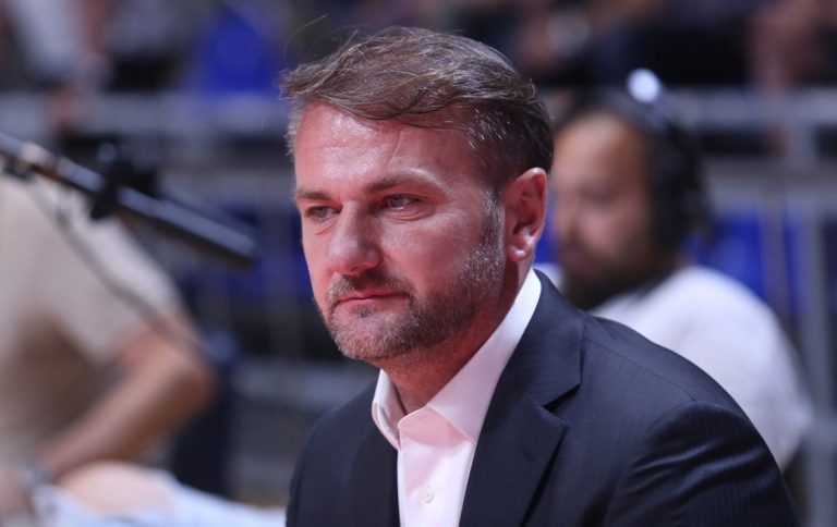 Mijailović pojasnio zašto neće biti navijača Zvezde u Areni!