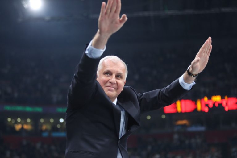 OBRADOVIĆ: Navijači su nas nosili na putu ka velikom preokretu i pobedi!