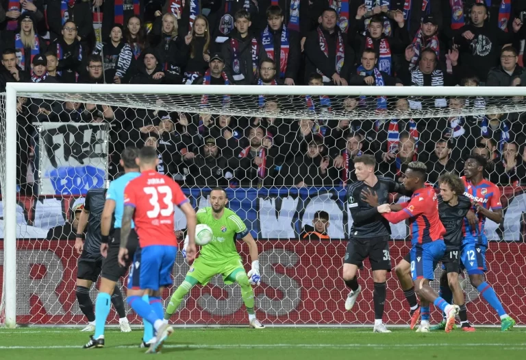 LIGA KONFERENCIJA: Dinamo poražen i u Plzenju, Legija bolja od Zrinjskog!