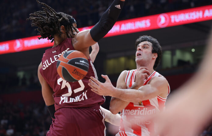 TEO UPISAO DABL-DABL, CRVENO-BELI SLAVILI: Zvezda posle dosta problema napravila preokret i savladala Bajern!