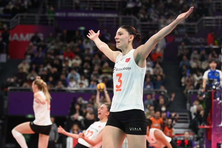 Tijana Bošković i Jovana Stevanović šampionke sveta i sa reprezentacijom i sa klubom!