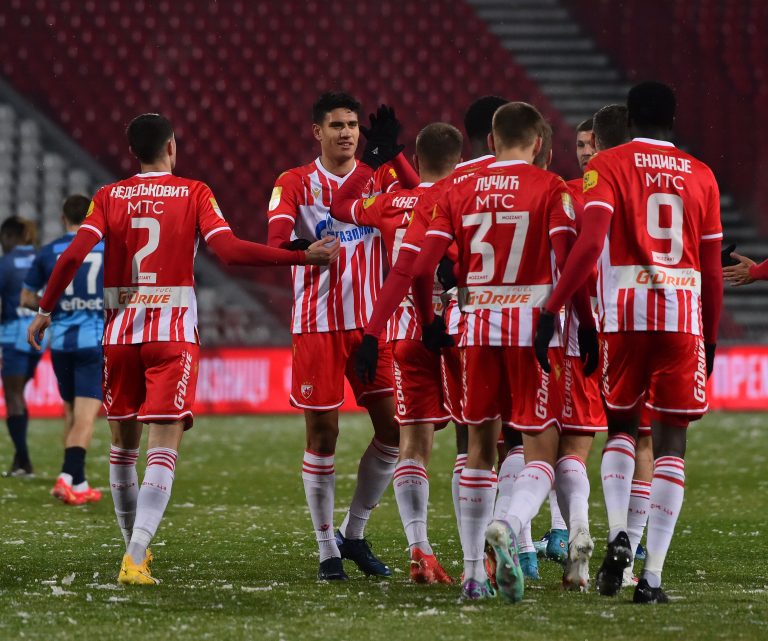 POLUVREME: Penal i brzo izjednačenje za uzbudljivih 45 minuta igre! (VIDEO)