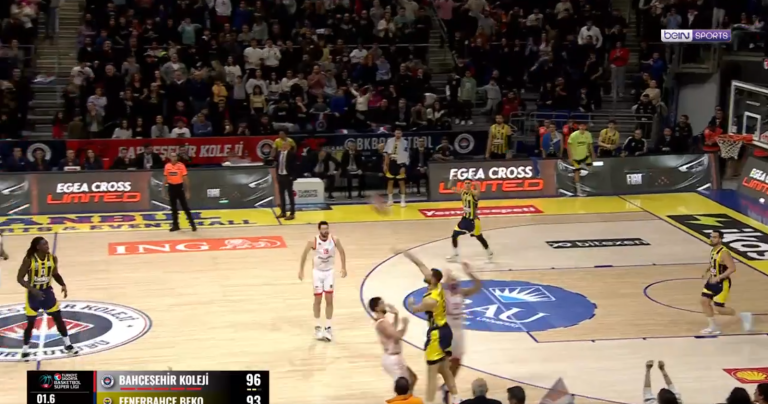 Au, pa da li je ovo moguće – Papajanis u stilu Kecmana doneo produžetak Feneru (VIDEO)