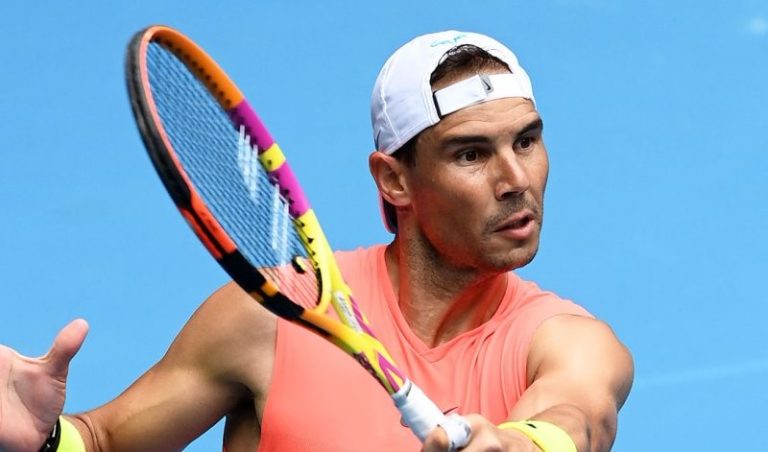 Nadal se ponovo vraća na teren?