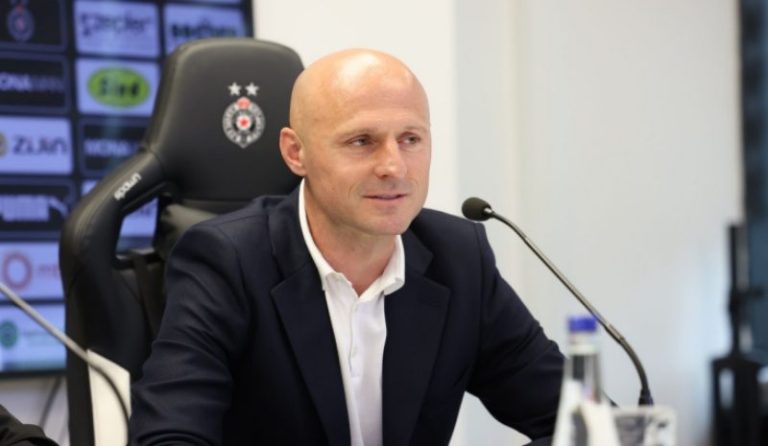 Duljaj ušao u Arenu, a onda su se čuli gromoglasni aplauzi! Grobari skandirali Duljaju (VIDEO) Duljaj