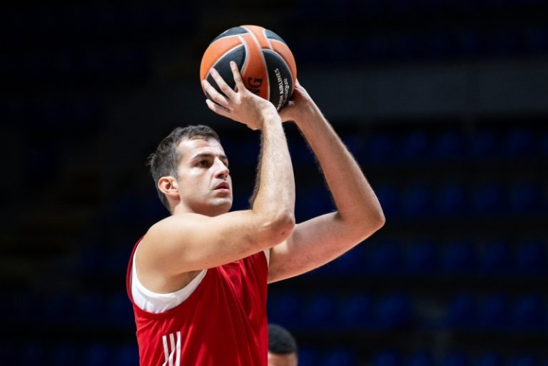 Oglasio se Bjelica nakon napada