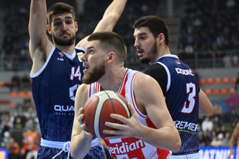 POLUVREME: Zvezda se “raspucala” pred kraj druge četvrtine i došla do dvocifrene prednosti protiv borbenih Čačana!