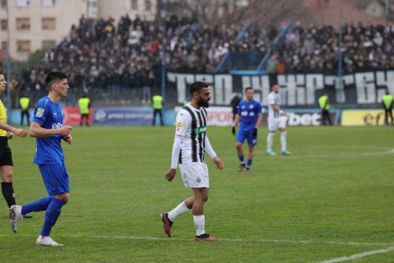 Partizan slavi Zahida! Crno-beli se izvukli u nadoknadi i izborili bod u Kruševcu Partizan