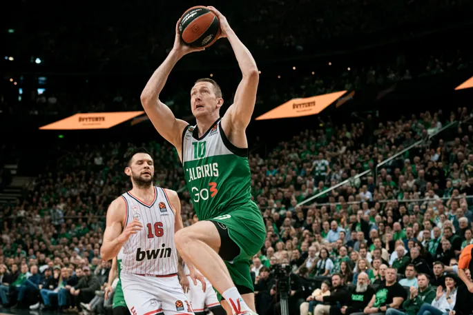 Ekipa Saše Obradovića ušla u trku za Šmits-a!