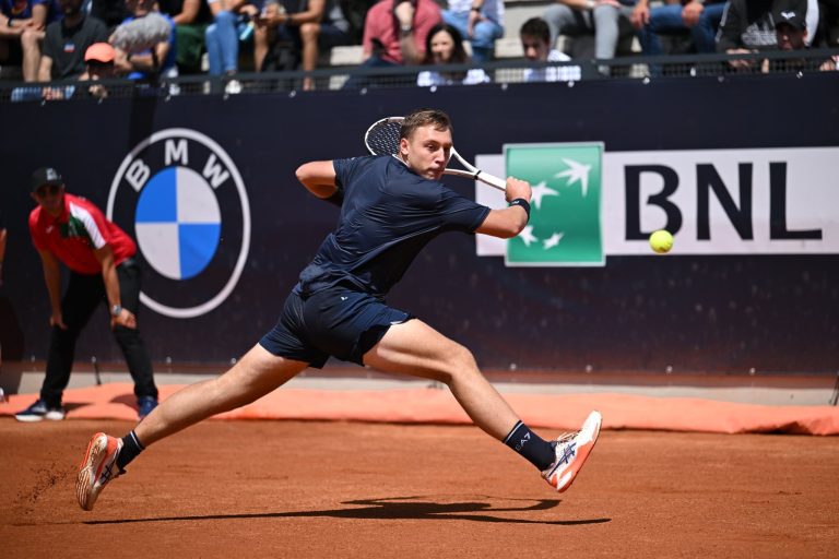 Hamad nije imao snage: Italijan počistio Međedovića sa Rolan Garosa! Međedović