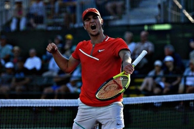 Bravo, Miomire! Kecmanović servirao toplu osvetu Brazilcu i plasirao se u drugo kolu Rolan Garosa Kecmanović